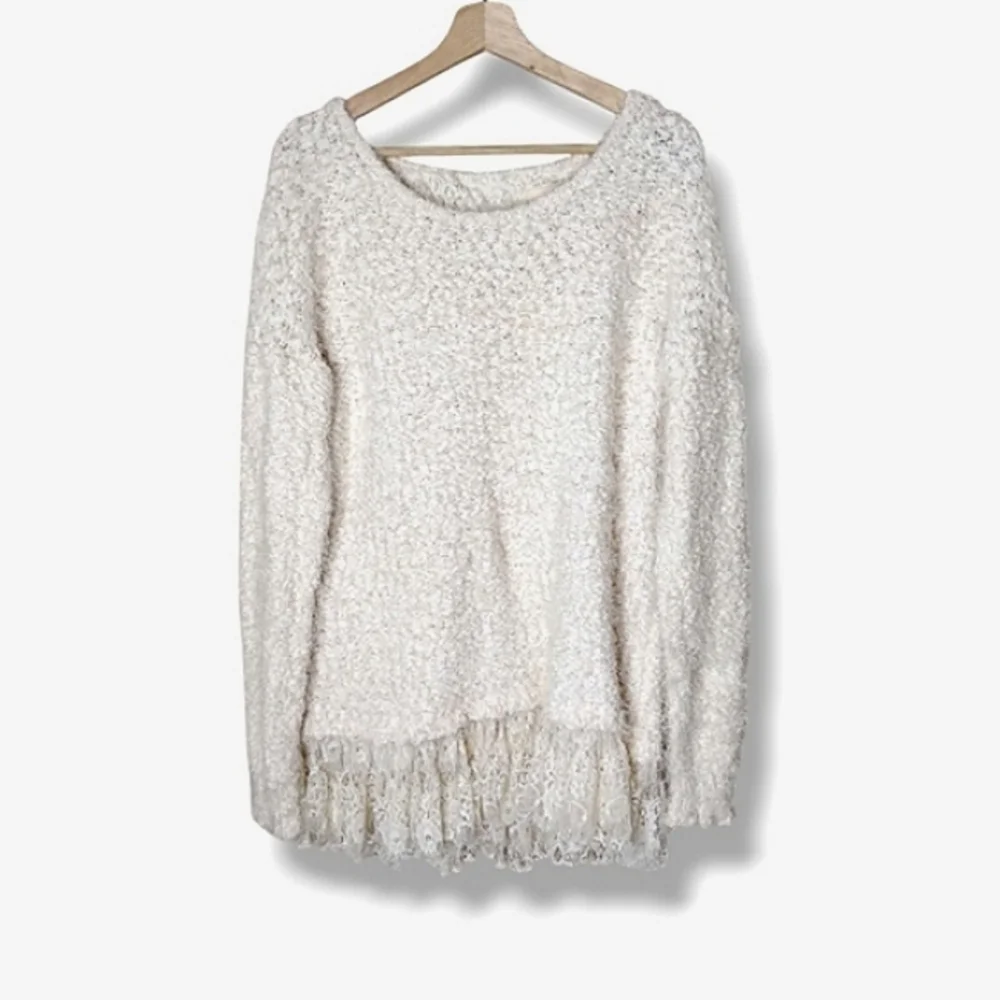 Anthropologie A'reve Longline Sweater Lace Hem